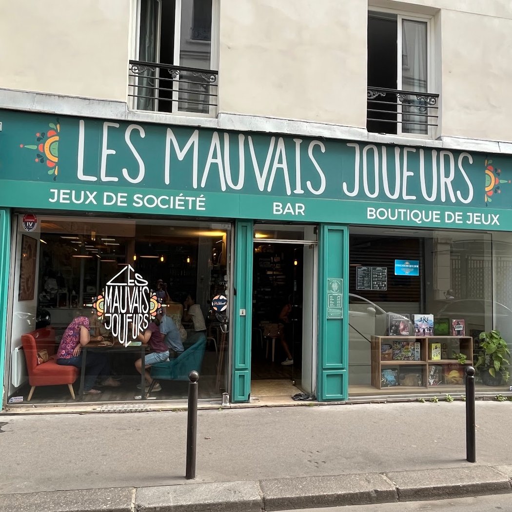 Les Mauvais Joueurs Bastille, bar à jeux Paris 11 2